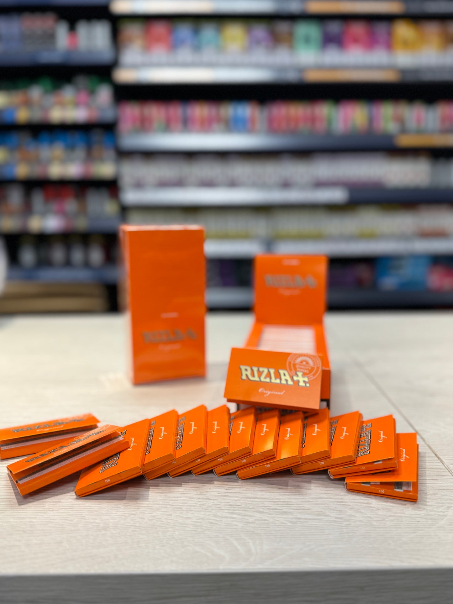 RIZLA ORANGE BOITE DE 25