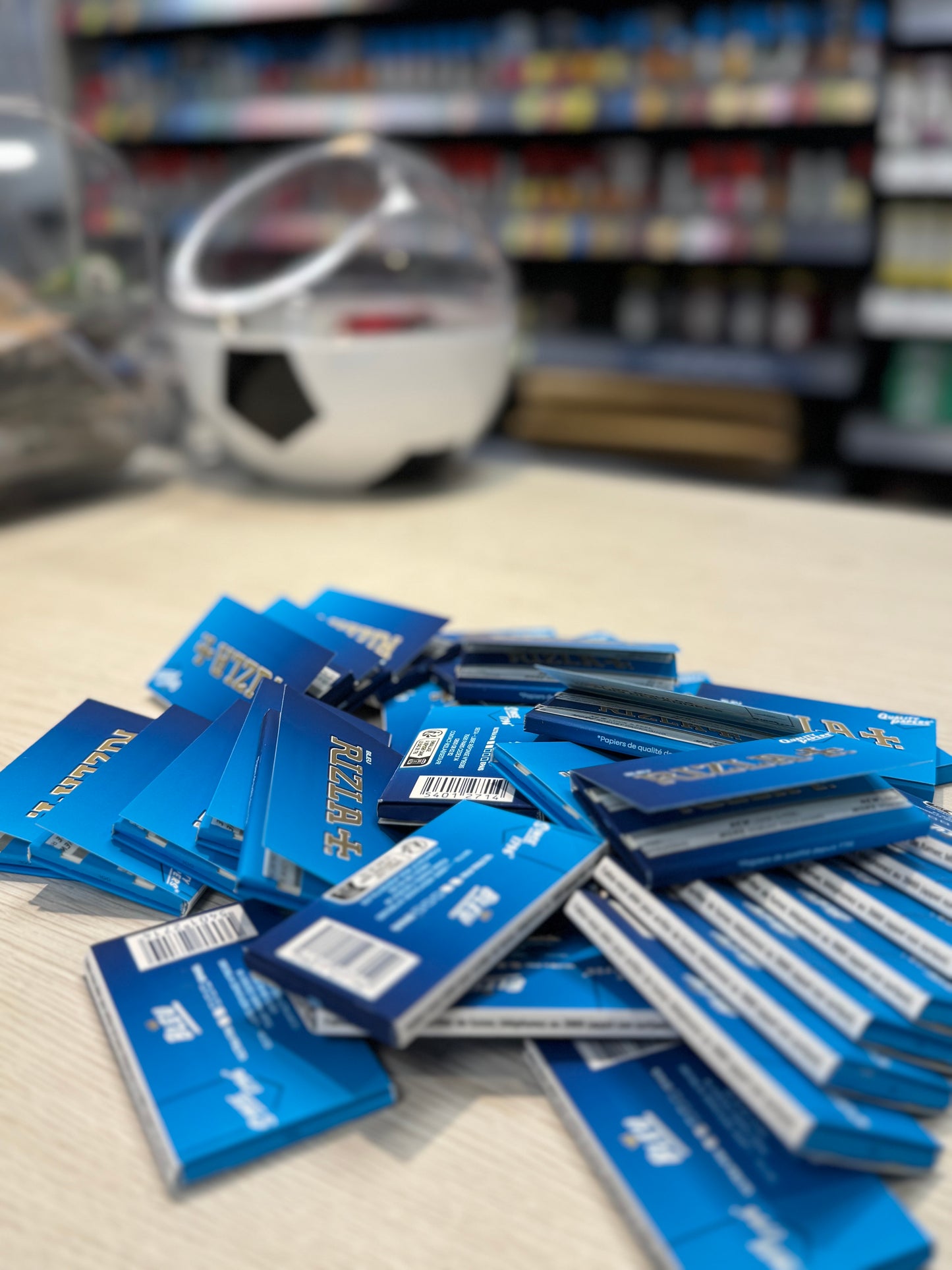 RIZLA BLEU BOITE DE 25